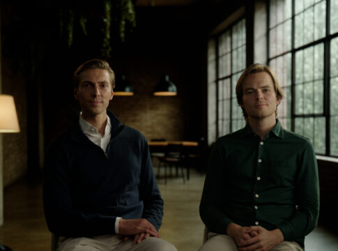 DiligenceSquared、AI音声エージェントでM&Aリサーチを劇的に低コスト化