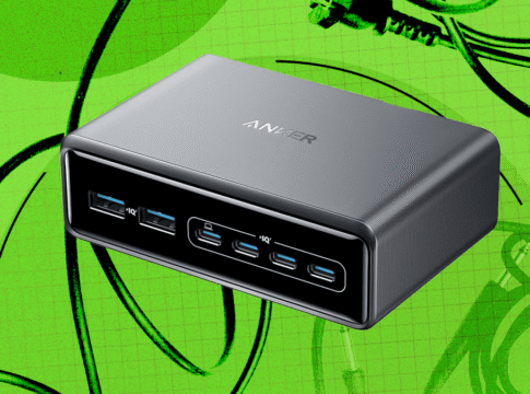 デスク周りのケーブルの絡まりを解消！スマートな整理術とおすすめアイテム