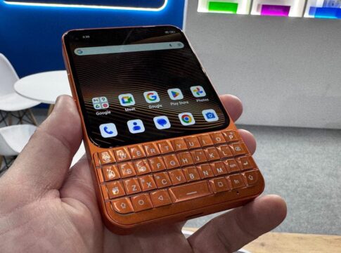 物理キーボード搭載の小型Androidスマホ「Unihertz Titan 2 Elite」が登場！BlackBerryファン必見の革新